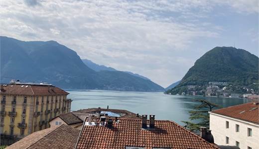 LUGANO: ATTICO DI PRESTIGIO IN CENTRO